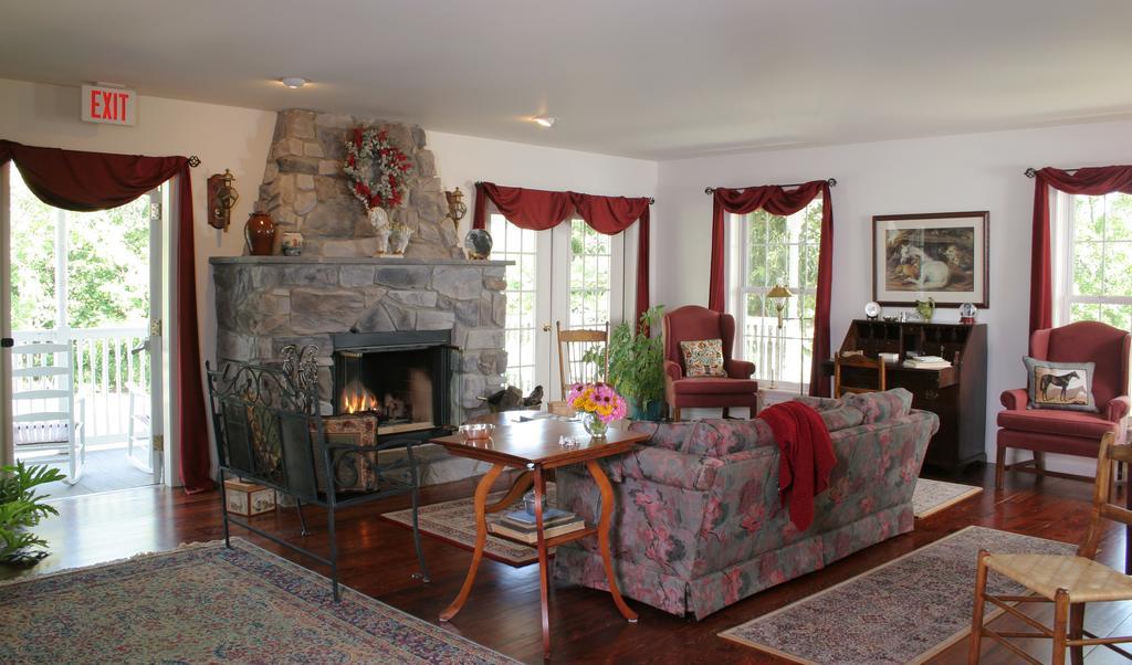 The Inn At Westwynd Farm Hershey Exterior photo